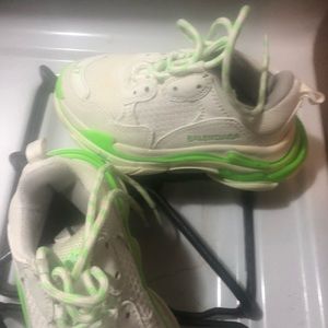 BALENCIAGA size USA 10 kids